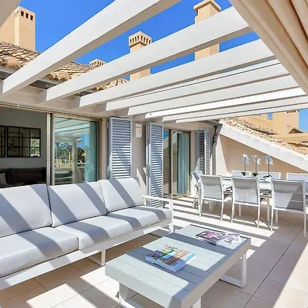 Yolo Spaces - Sotogrande Sea View Penthouse Apartment