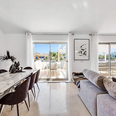 Apartment Yolo Spaces - Sotogrande Sea View Penthouse