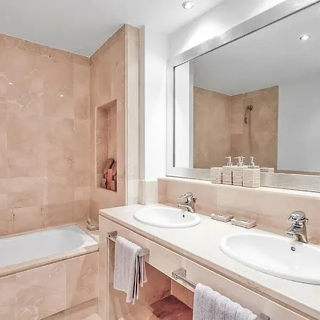 Yolo Spaces - Sotogrande Sea View Penthouse San Roque (Andalucia)