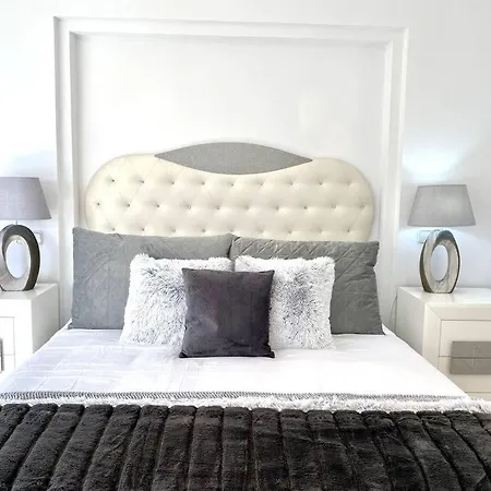 Apartment Yolo Spaces - Sotogrande Sea View Penthouse *