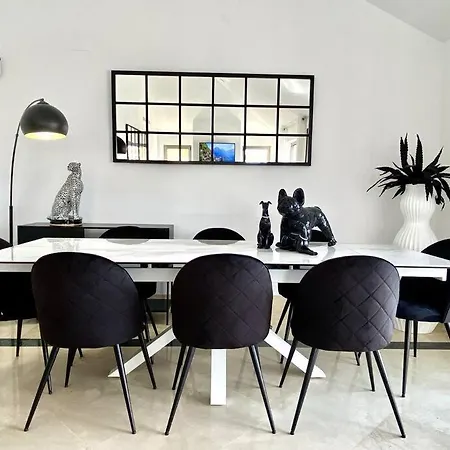 Yolo Spaces - Sotogrande Sea View Penthouse Apartment