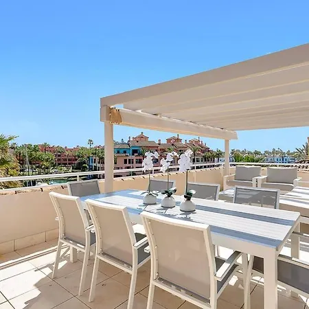 Yolo Spaces - Sotogrande Sea View Penthouse * San Roque (Andalucia)